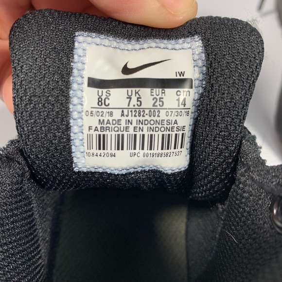 Nike / Toddler Manoa 2017 All Black Boots ‘17 EUC - Picture 4 of 8